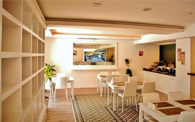 Rhapsody Hotel & Spa Kalkan (+12 Adults only)