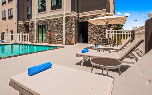 Best Western PLUS Ruston Hotel