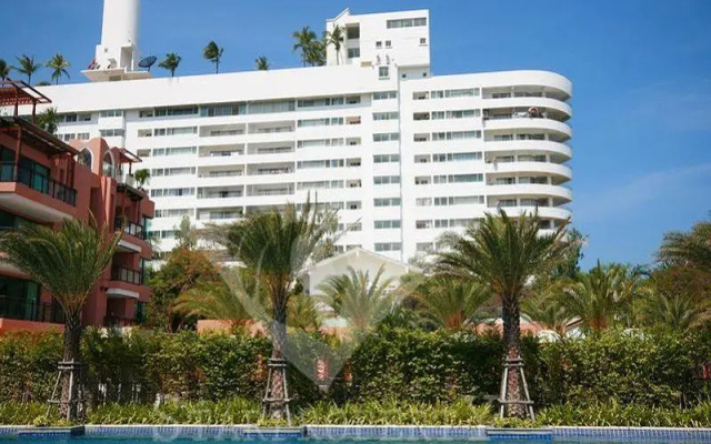 The Royal Princess Hua Hin by Montana