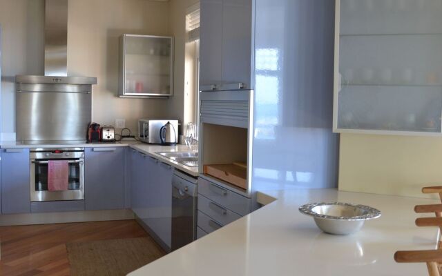 The Majestic Apartment
