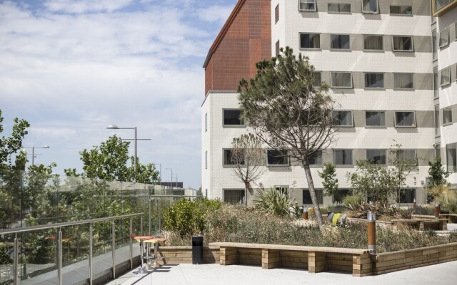 Amazing Modern Apartments in Stratford