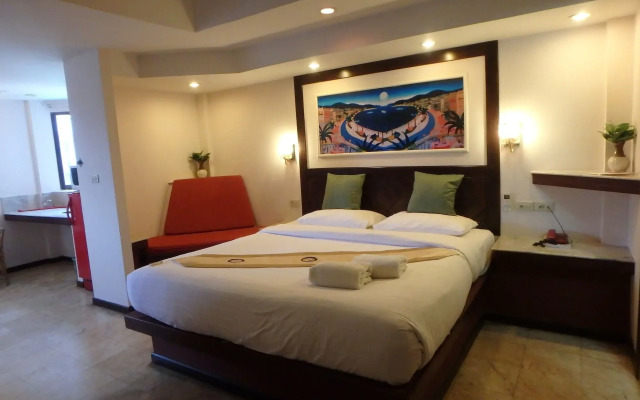 Paradise Inn