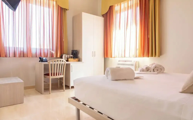 Syraka Hotel LR Collection