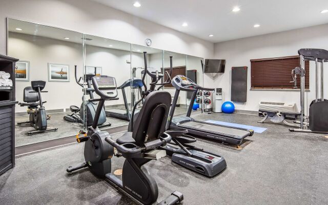 Best Western Plus Lampasas Inn & Suites