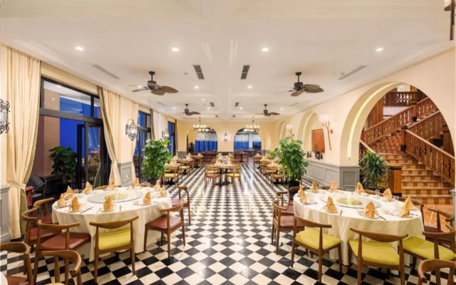 Gia Le Hotel