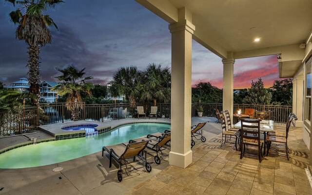 Casa Esmeralda by Five Star Properties