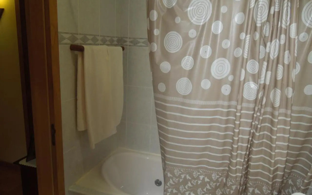 Borges Pimentel Apartment