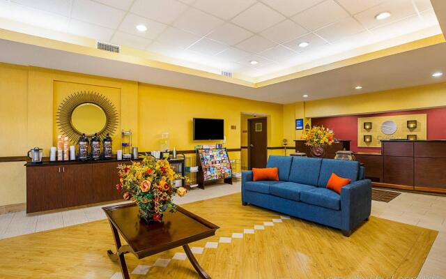 Comfort Inn & Suites Port Arthur-Port Neches