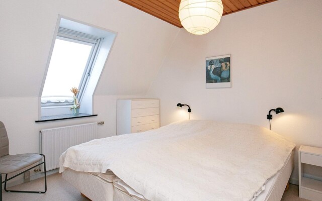 6 Person Holiday Home in Marstal