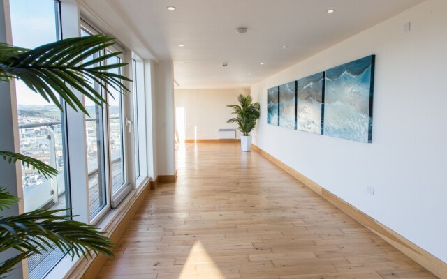 Meridian Quay – the Penthouse