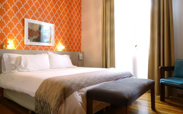 Sacha Mistol Art Hotel