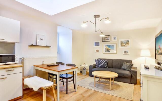 Apartmenthaus Tribseer Damm 6