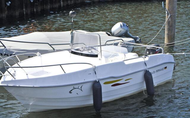 Seeadler holiday apartment in the ferry house, Vieregge