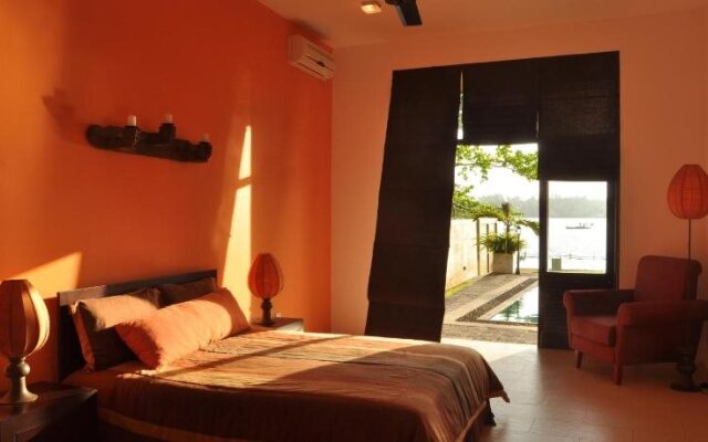 Bolgoda Lake Villa