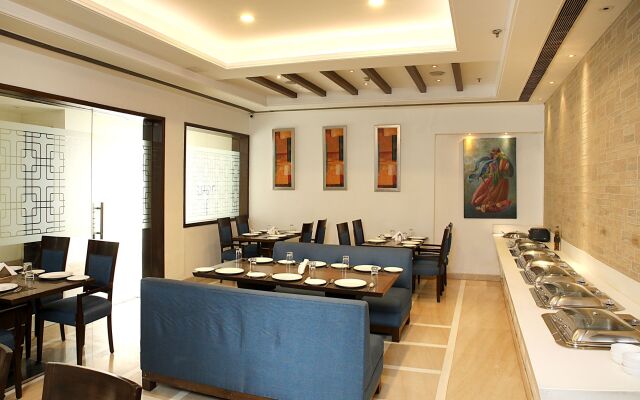 Inde Vista Woods Signature Tower