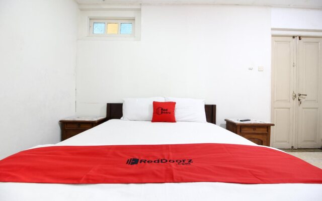 RedDoorz Syariah near Wijilan Yogyakarta