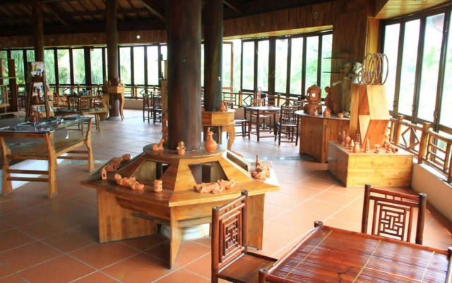 Waterside Resort  Spa Hoi An