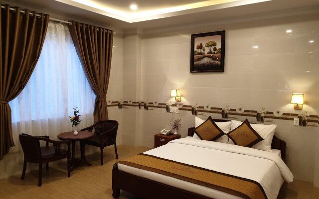 Phuc Ngoc Hotel