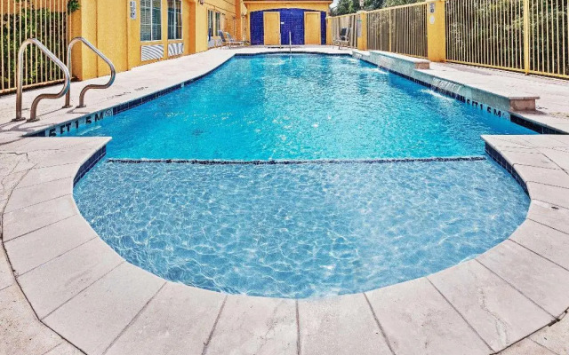 La Quinta Inn & Suites Alvin