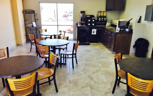 Red Coach Inn and Suites Grand Island NE