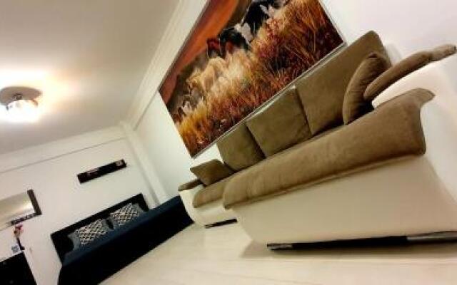 Solid Residence Mamaia