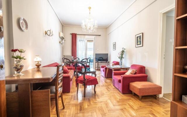 Family apartment at Kalithea 2 bedrooms 4 pers