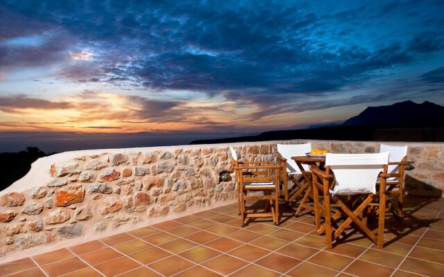 Arapakis Historic Castle