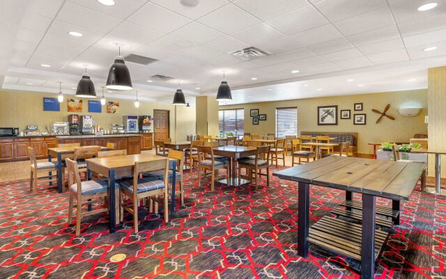 Sonesta Essential Minot