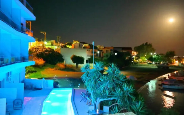 Porto Evia Boutique Hotel