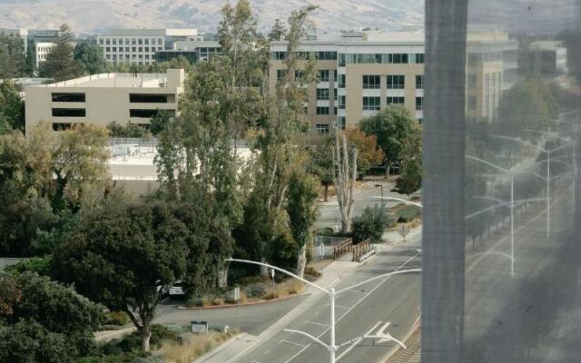 AC Hotel by Marriott Sunnyvale Moffett Park