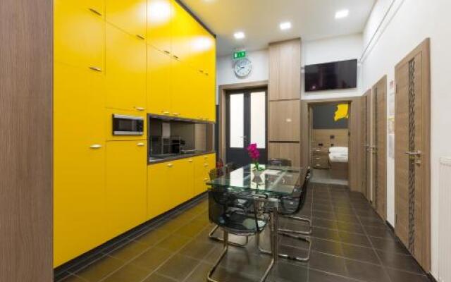 E14 Design Hostel