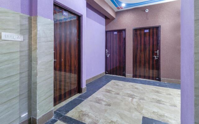 SPOT ON 72974 Gokul Lodge