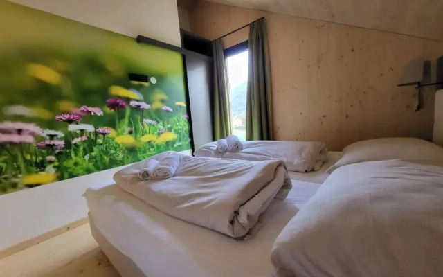 Beautiful Chalet With Sauna