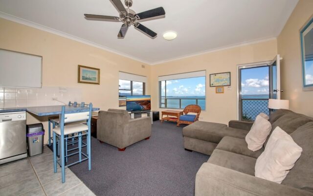 Quarterdeck, Unit 5/12 Magnus Street