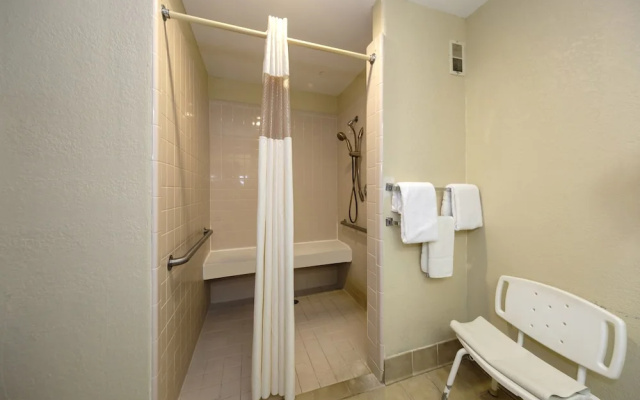 Baymont Inn and Suites Yemassee