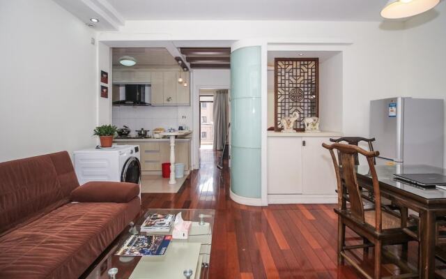 Ellies Apartment Biyun Branch