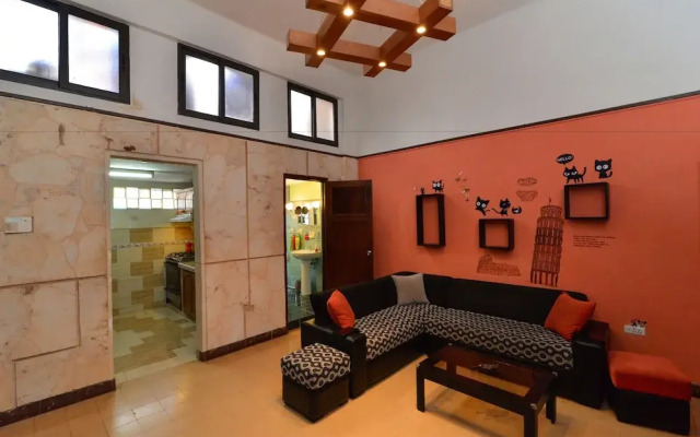 Modern and Central With Private Roof Deck