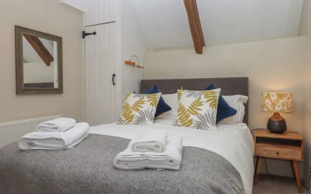 Cherryblossom Cottage