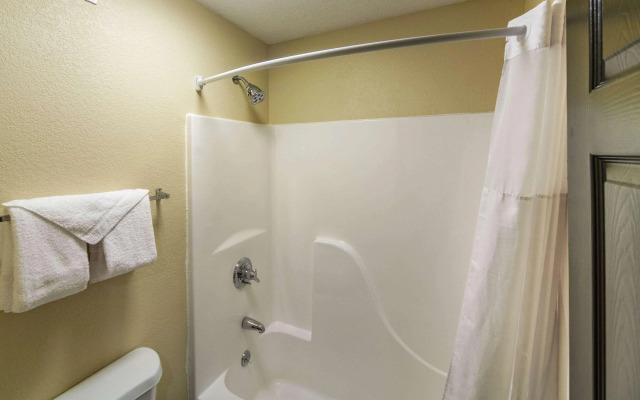 Quality Inn Decatur near US-224