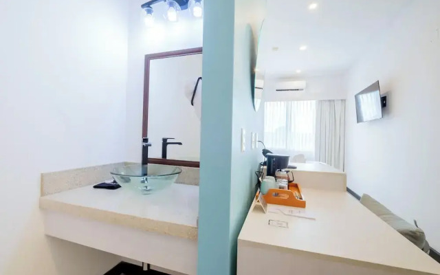 The Watermark Hotel