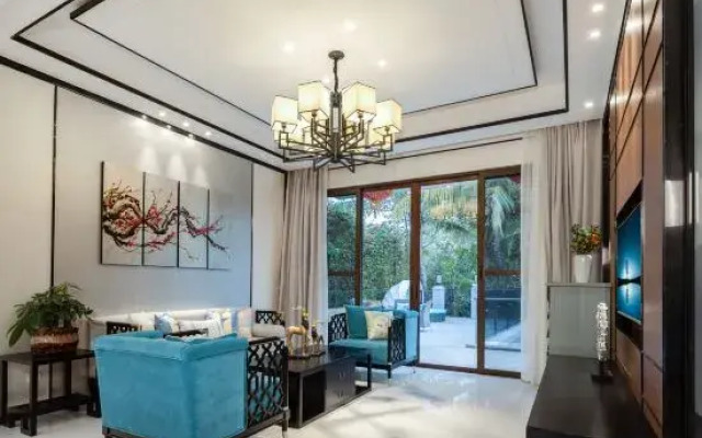 Sanya Pengyue Pool Villa