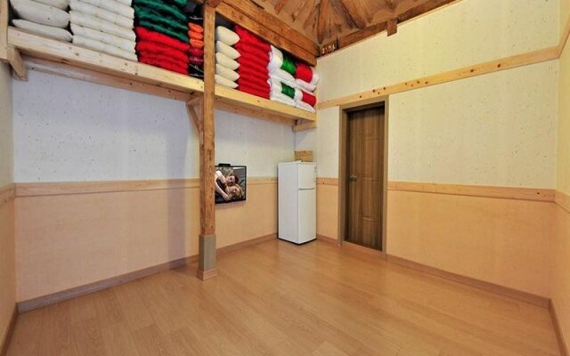 Daraeheon Hanok Guesthouse