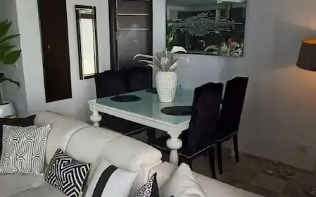 Sea Front Luxury Living Apartment in Sousse