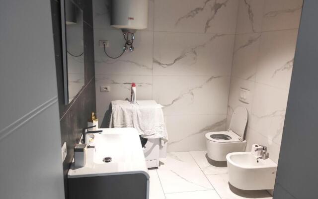 Seafront Apartment in Durres