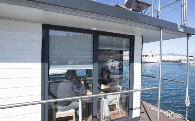 Almalo Floating House Case galleggianti