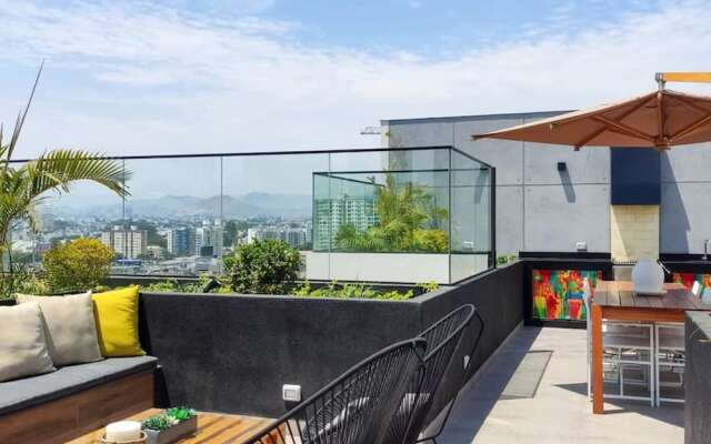 w Stylish Loft With Balcony in Barranco