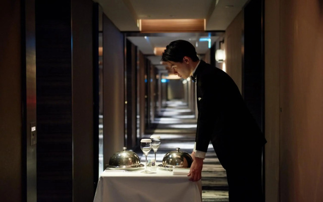 Hotel New Otani Tokyo, The Main