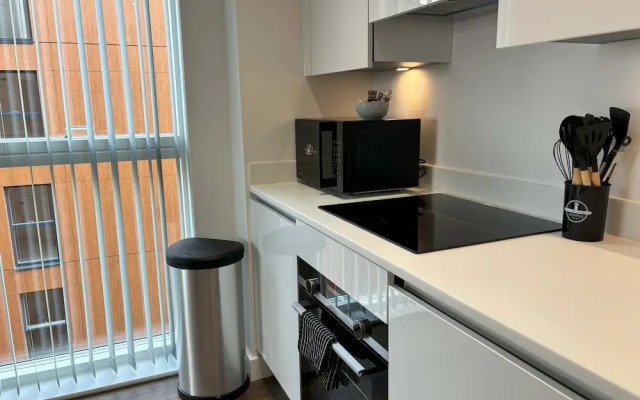 Modern 2 bed With Parking - Grand Exchange Bracknell