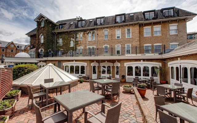 The Connaught Lodge