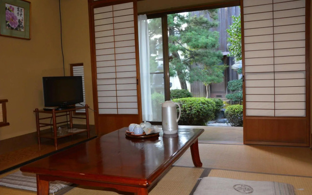 Katsuzakikan